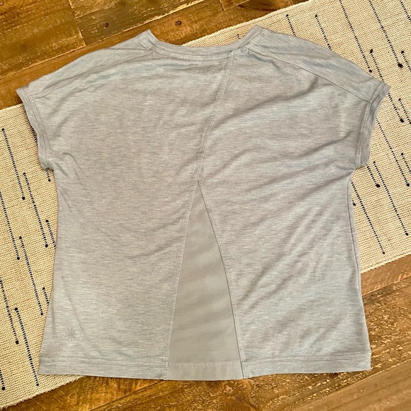 Athleta Girl - Back At It Tee - Size S/7 - Picture 2 of 4
